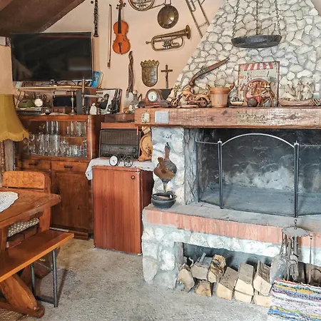 Two-bedroom In Apartament Metković