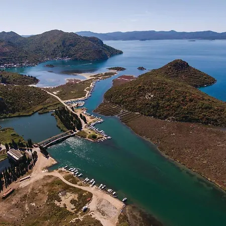 Two-bedroom In * Metković