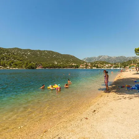 Two-bedroom In Apartament Metković