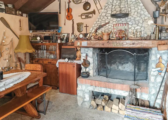 Two-bedroom In 公寓 Metković