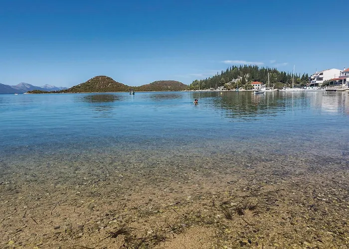 Two-bedroom In 公寓 *