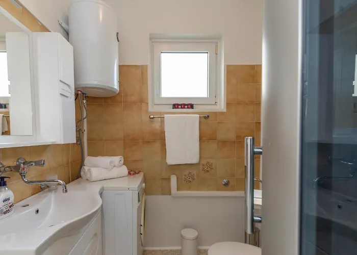 Two-bedroom In 公寓 Metković