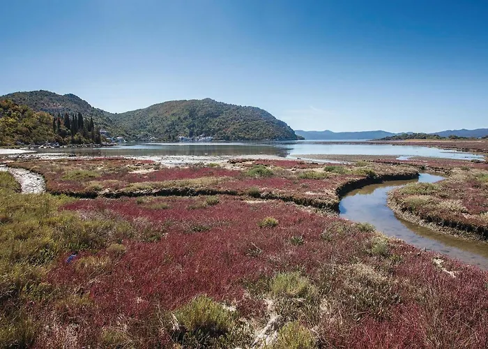 Two-bedroom In 公寓 Metković